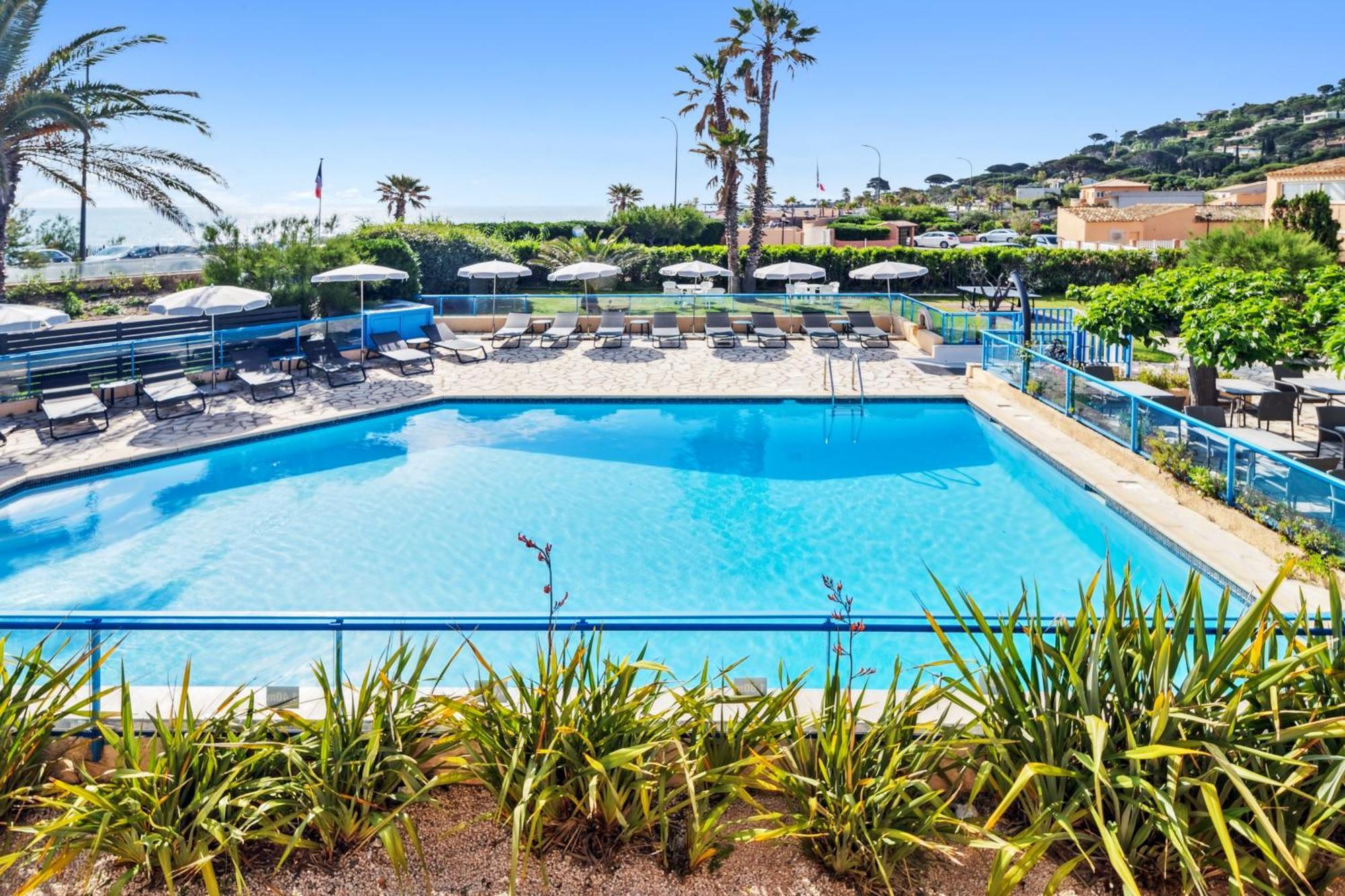 סן-מקסים Hotel La Nartelle מראה חיצוני תמונה