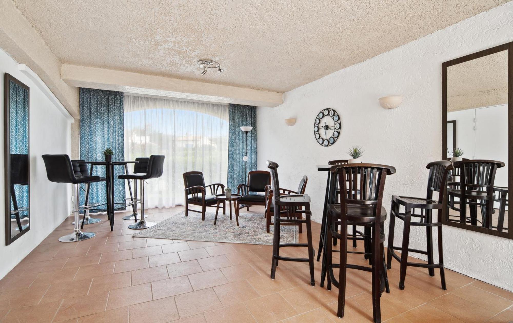סן-מקסים Hotel La Nartelle מראה חיצוני תמונה