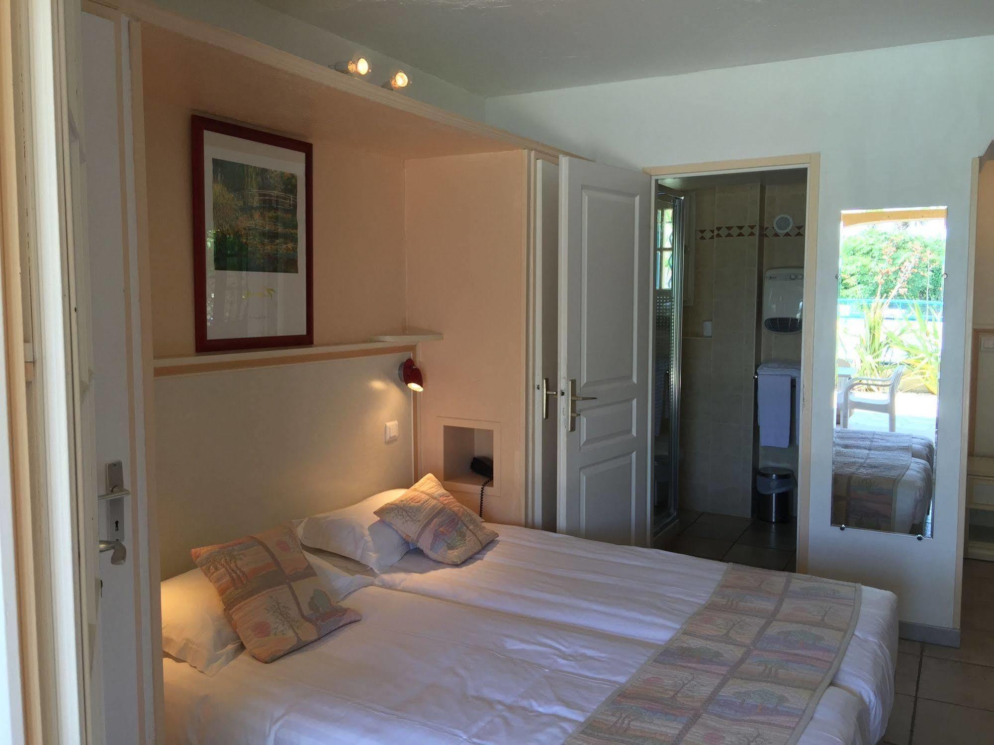 סן-מקסים Hotel La Nartelle מראה חיצוני תמונה
